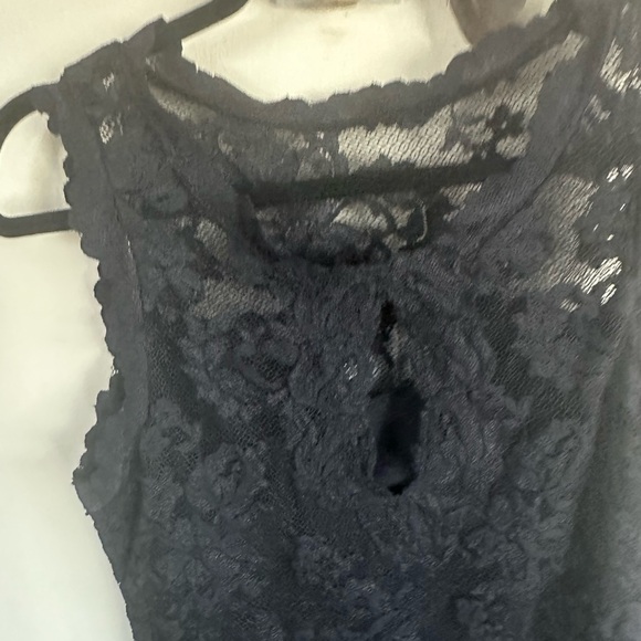 Sexy cute top size 4 - Picture 3 of 4